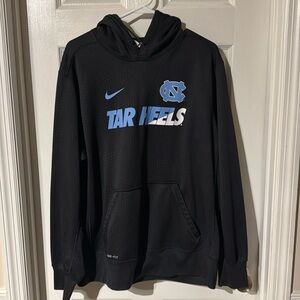 UNC Tarheels Sideline Hoodie Men XL Nike Therma Fit